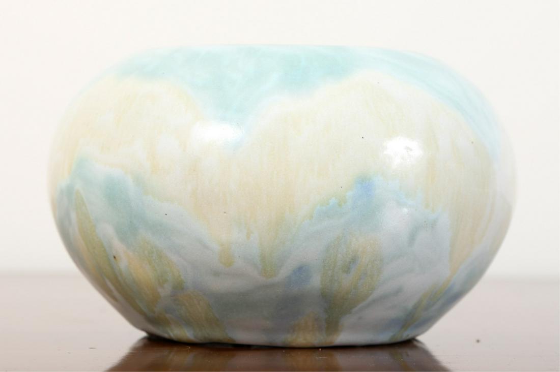 MARBLEHEAD POTTERY BOWL with UNUSUAL SLAG GLAZE (1 of 5)