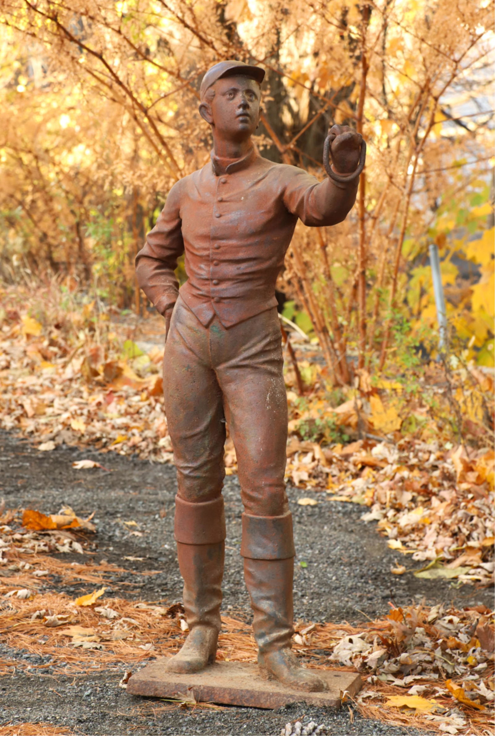 SOLID CAST IRON EQUESTRIAN / JOCKEY HITCHING POST (1 of 10)