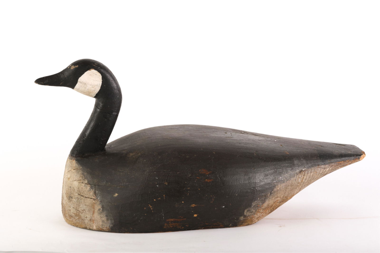LARGE (19th / 20th c) CANADA GOOSE DECOY (1 of 4)