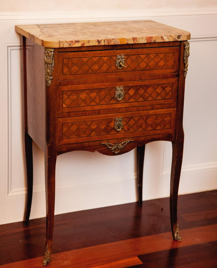 LOUIS XV STYLE MARQUETRY STAND with ORMOLU MOUNTS (1 of 12)