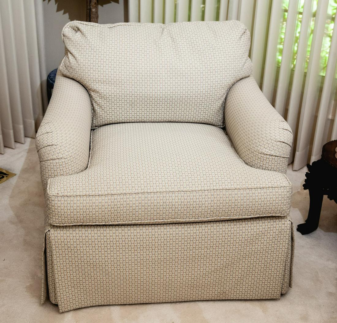 BAKER FURNITURE UPHOLSTERED ARMCHAIR (1 of 9)