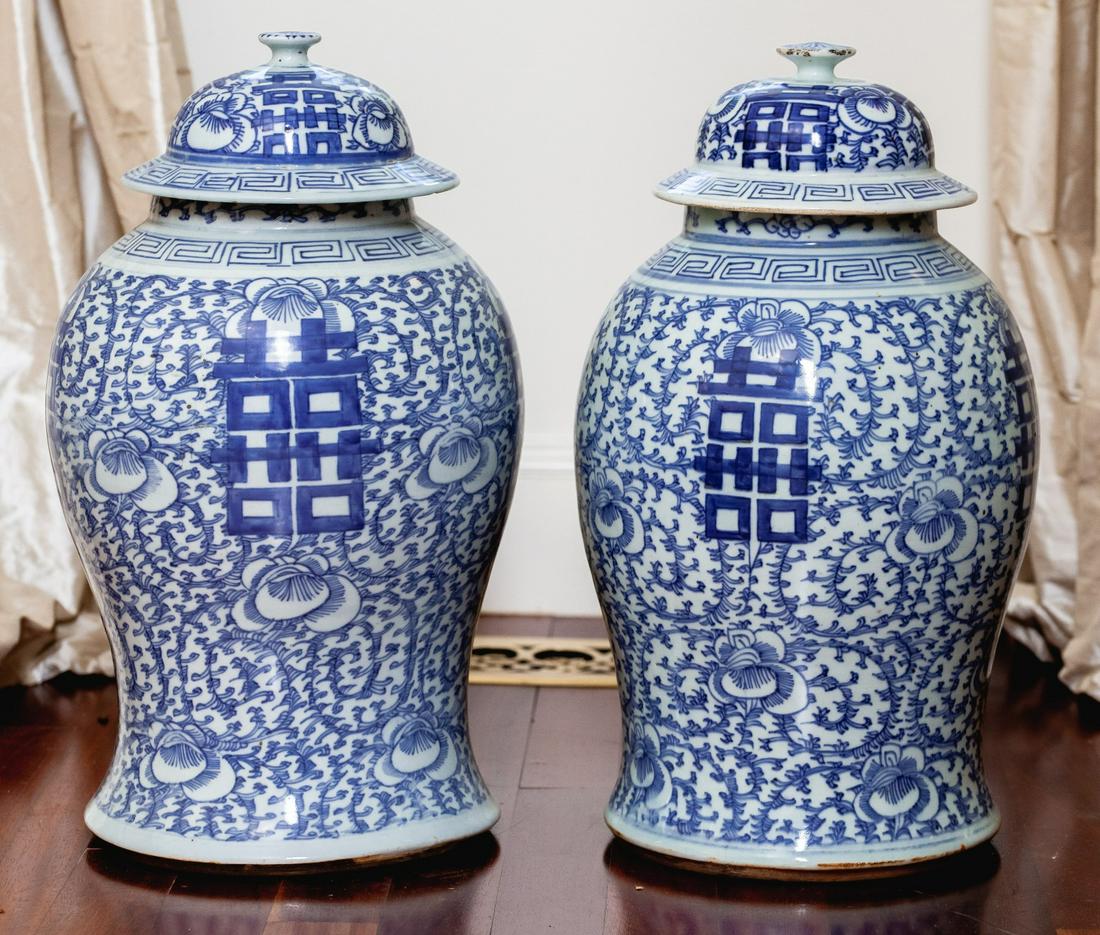 PAIR OF CHINESE BLUE & WHITE COVERED URNS SIGNED (1 of 5)