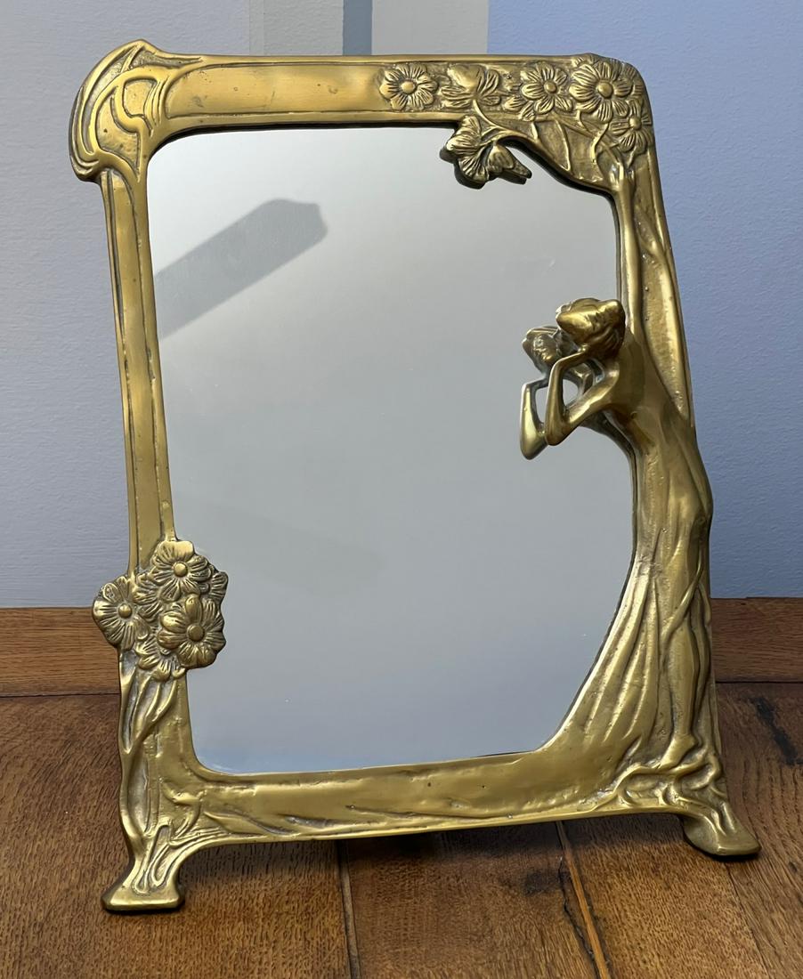 FIGURAL BRONZE ART NOUVEAU MIRROR: 13 x 9 ½ inchesTemp No 282
