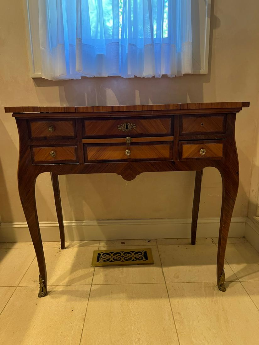 LOUIS XV STYLE VANITY / DRESSING TABLE (1 of 11)