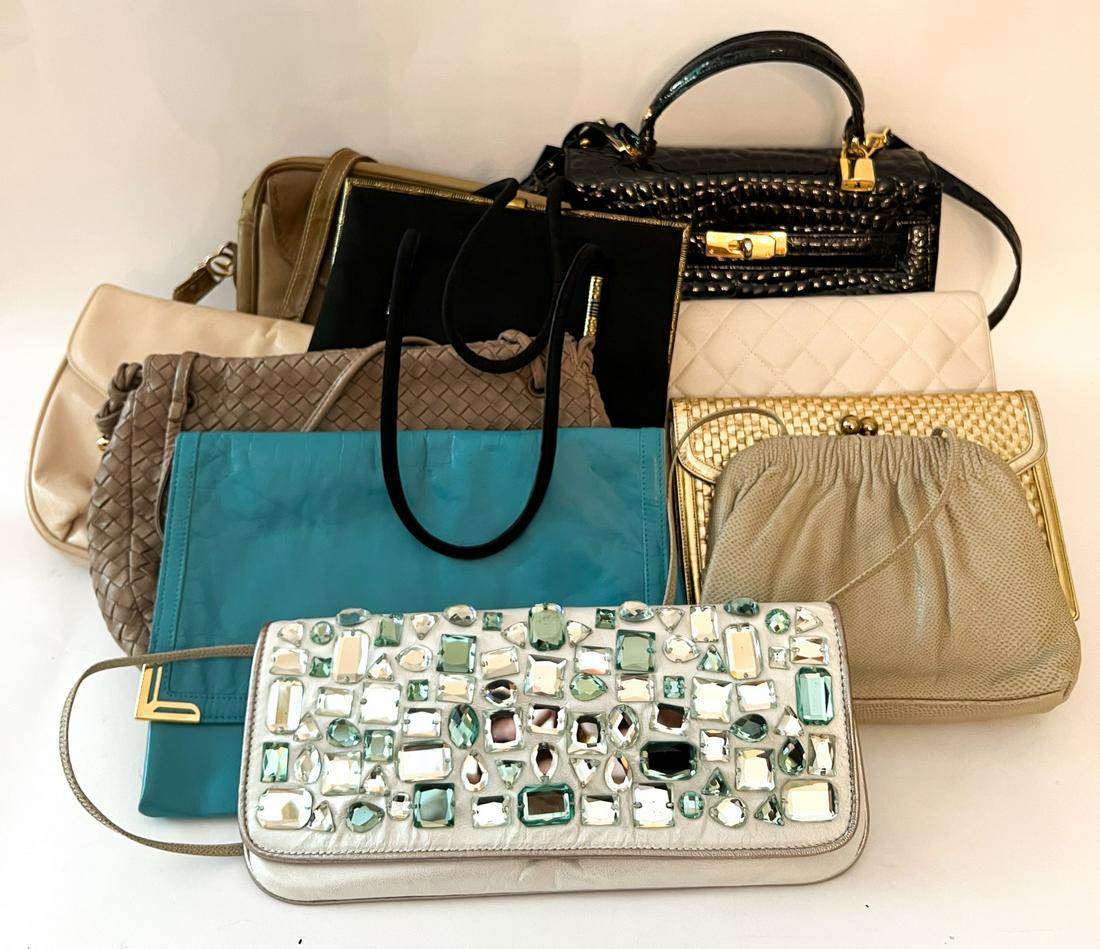 GROUPING OF PURSES and HANDBAGS (1 of 1)