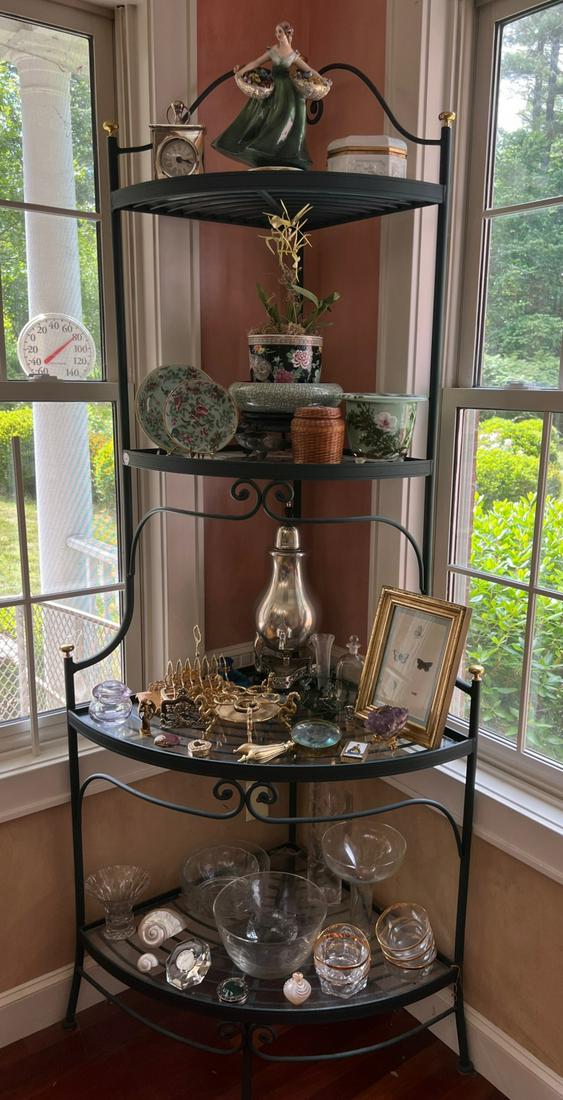 (4) SHELVES of CONTENTS of BAKERS CORNER STAND (1 of 8)