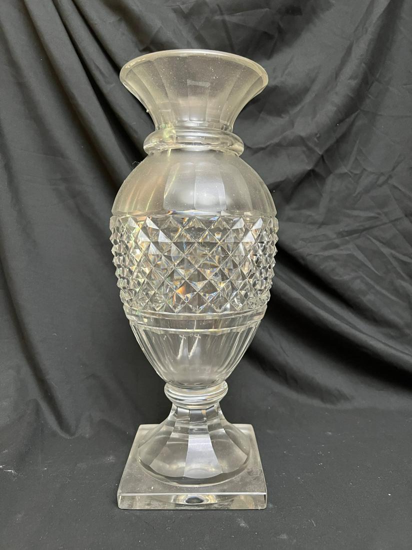 LARGE CRYSTAL URN (1 of 5)