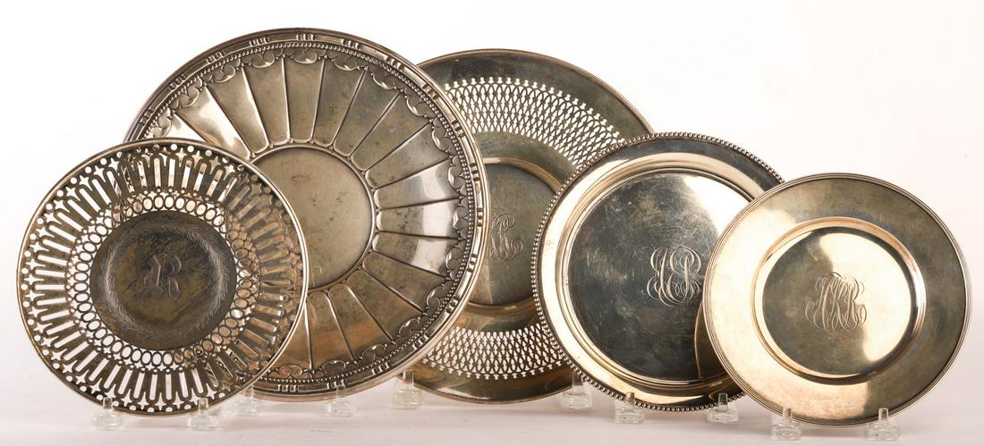 GROUPING OF STERLING SILVER SERVING PLATES (1 of 20)