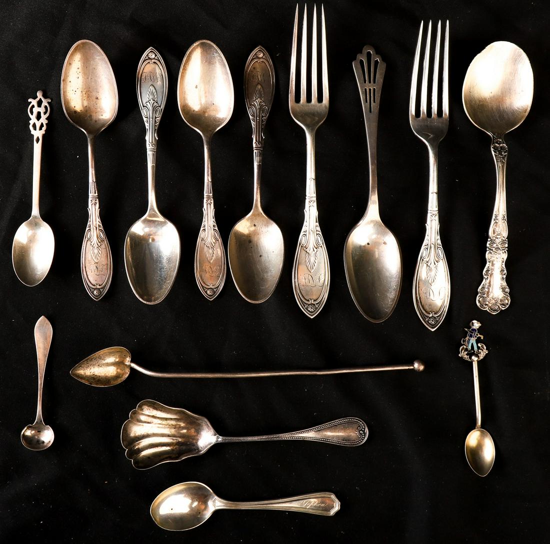 GROUPING OF STERLING SILVER FLATWARE (1 of 14)