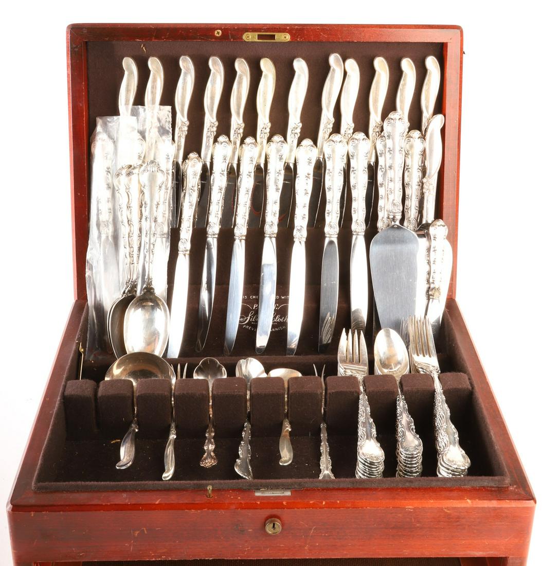 GORHAM STRASBOURG STERLING SILVER FLATWARE SET (1 of 16)