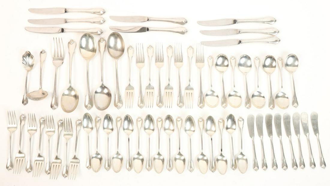 WALLACE GRAND COLONIAL STERLING FLATWARE SET (1 of 11)