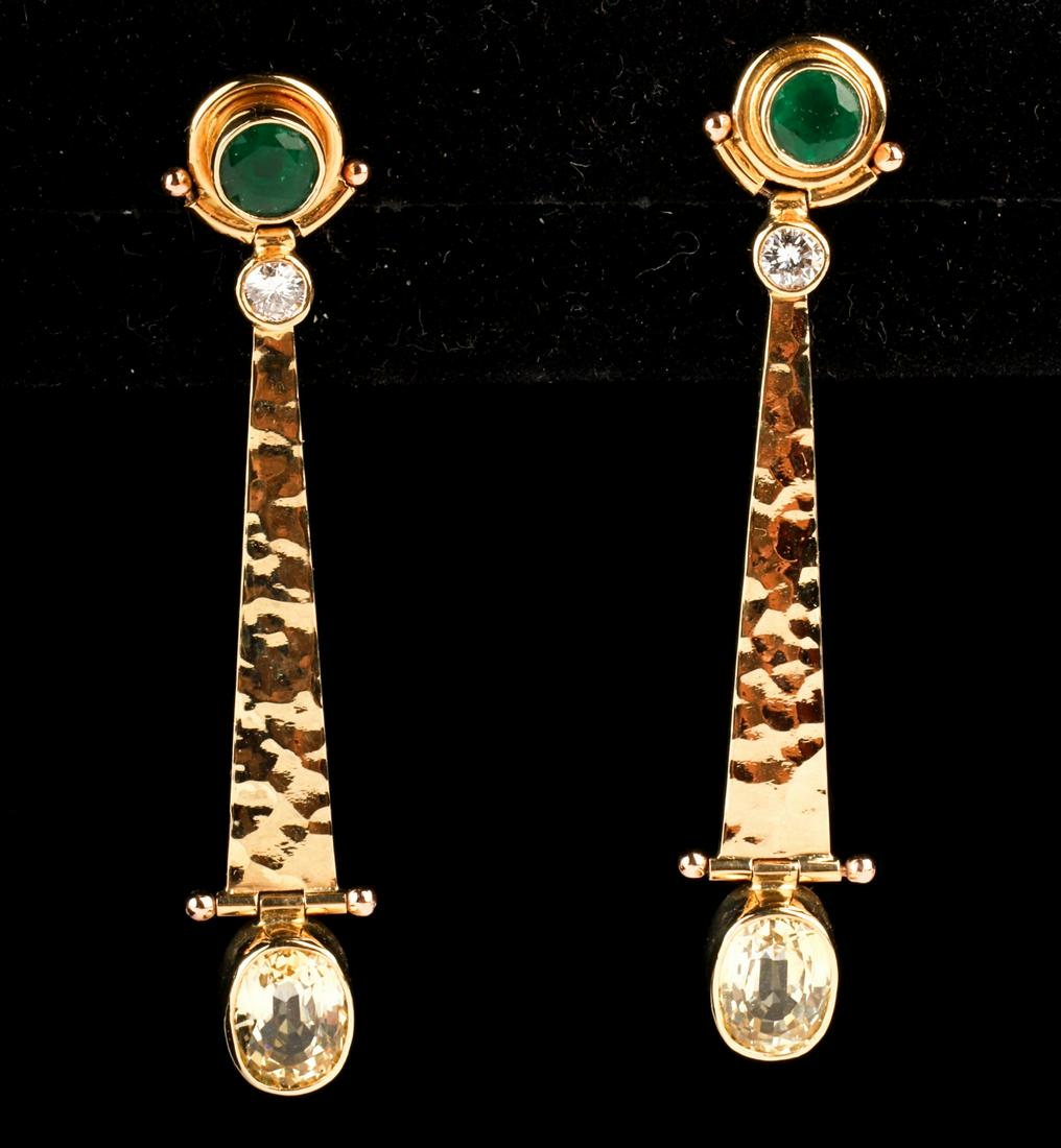 BAKSA 14k GOLD ROUND EMERALD EARRINGS (1 of 6)