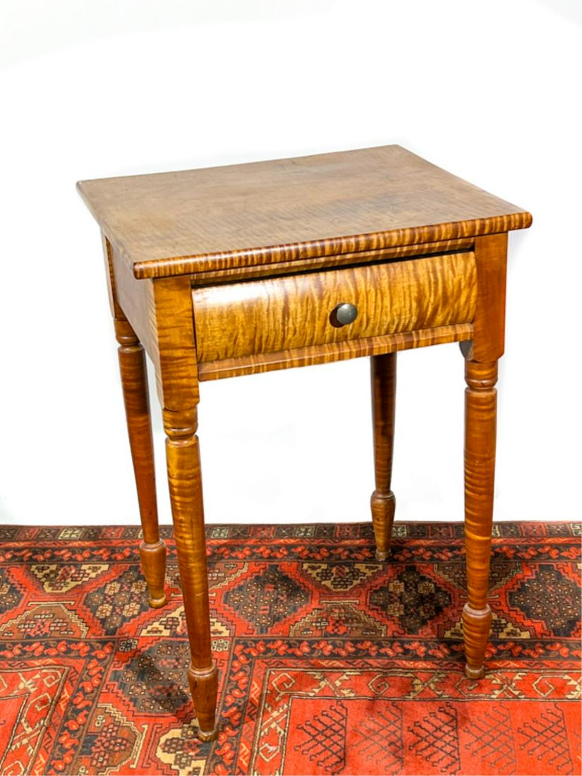 (1) DRAWER TIGER MAPLE SHERATON WORK TABLE (1 of 3)