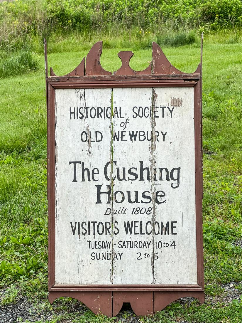 "SHORT HOUSE" OF NEWBURY HISTORICAL LANDMARK SIGN (1 of 12)