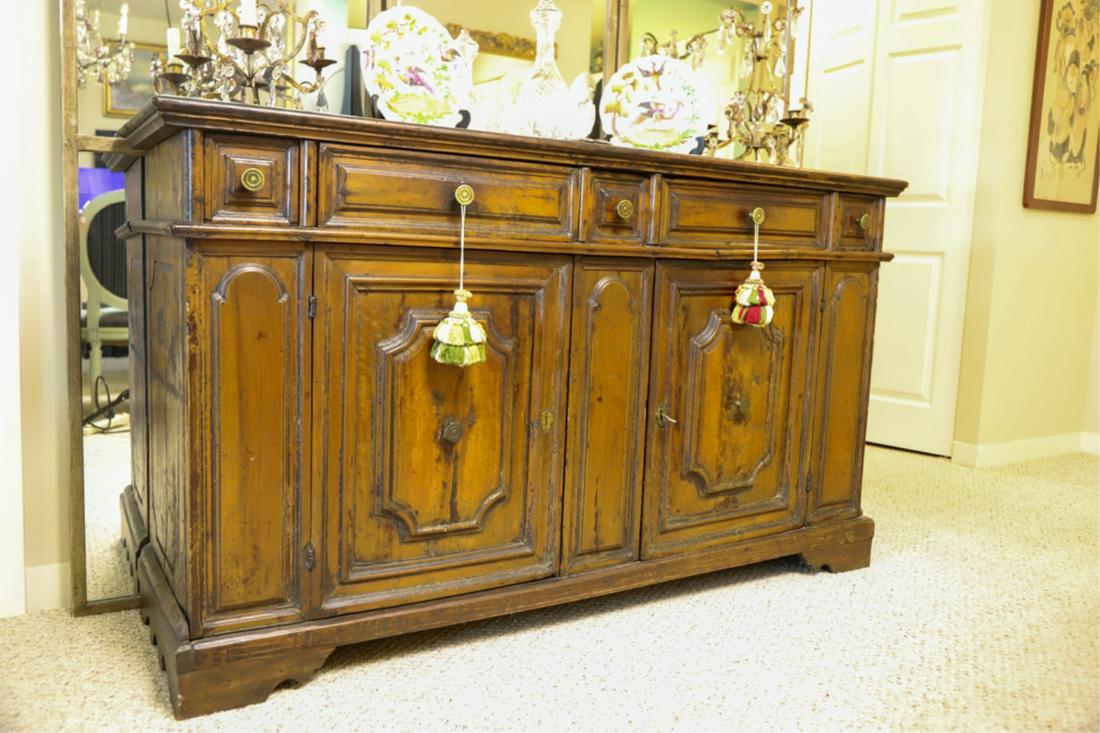 WONDERFUL 18TH CENTURY ITALIAN WALNUT SIDEBOARD (1 of 11)