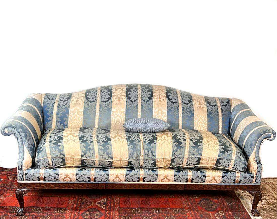 HEAVILY CARVED CHIPPENDALE STYLE CAMEL BACK SOFA (1 of 15)