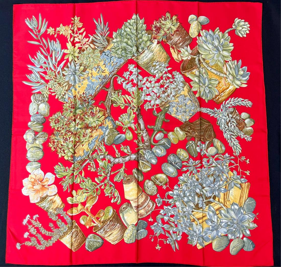 HERMES VALERIE DAWLAT SILK SCARF (1 of 8)