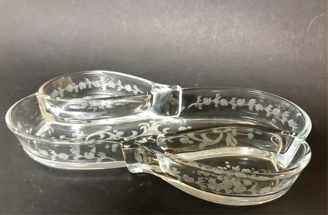 HAWKES GLASS CANDY DISH w ETCHED DESIGN (1 of 8)