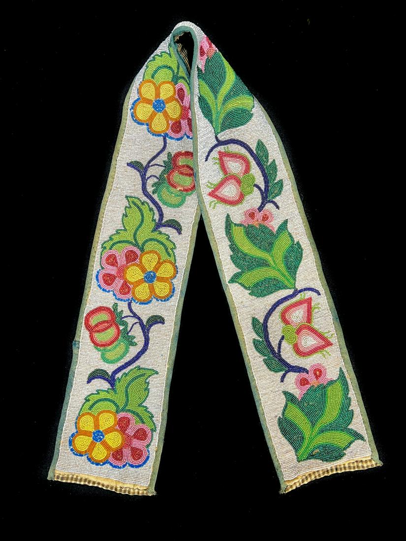 NATIVE AMERICAN BEADED BELT w FLORAL MOTIF (1 of 8)
