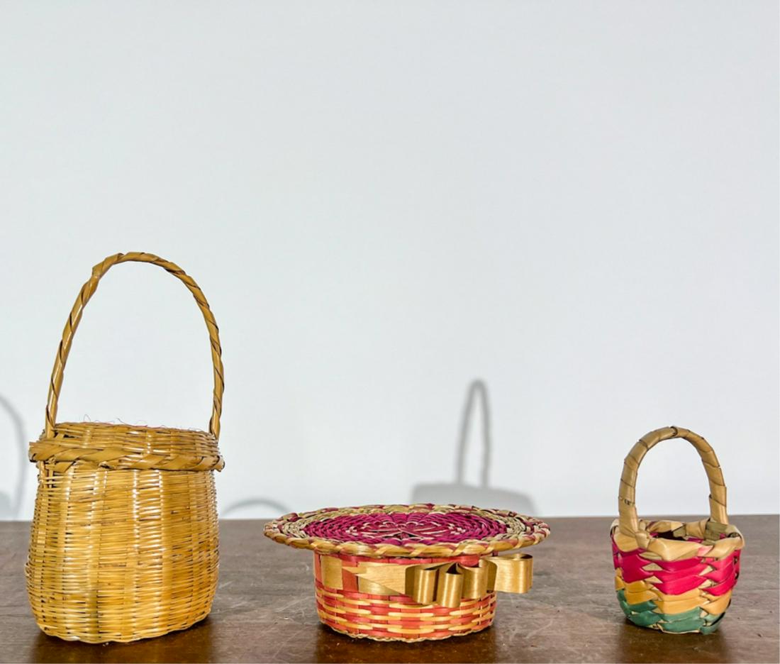 (2) FIXED HANDLE MINIATURE BASKETS & (1) PENOBSCOT (1 of 8)