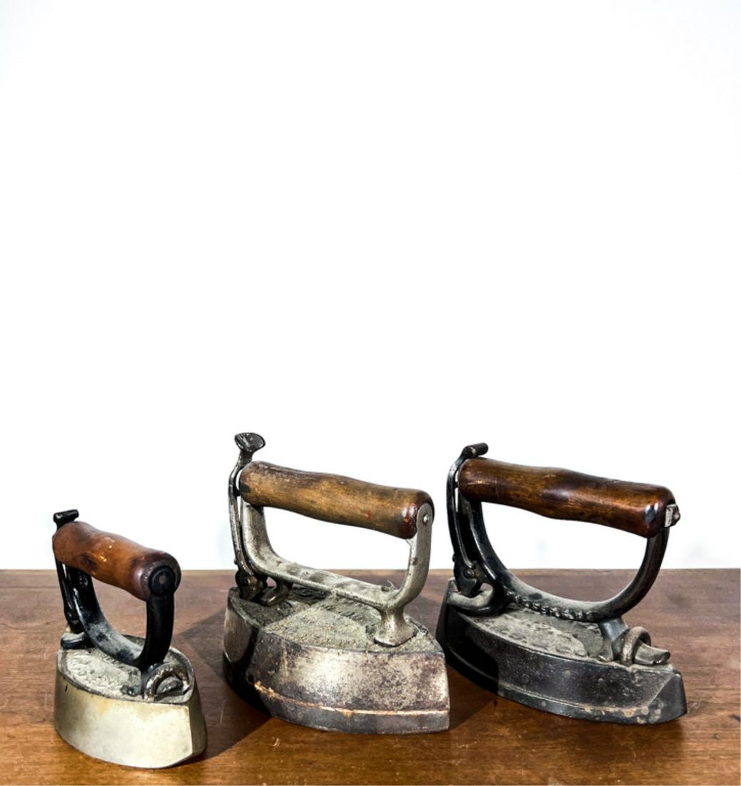 GROUP (3) "SENSIBLE" SAD IRONS w REMOVABLE HANDLES (1 of 5)