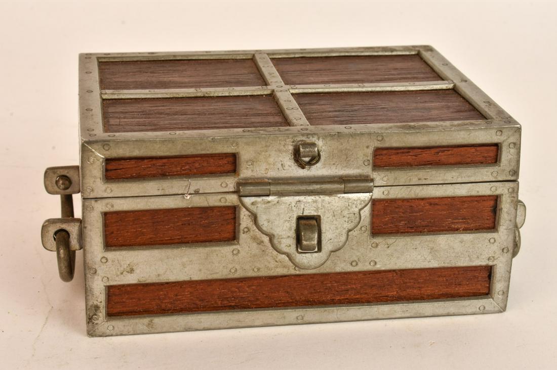 (20thc) SIGNED JAPANESE NICKEL BOUND CIGARETTE BOX (1 of 7)