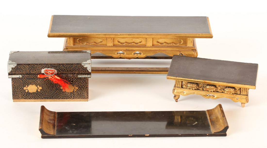GROUPING OF JAPANESE GILT LACQUERWARES (1 of 14)