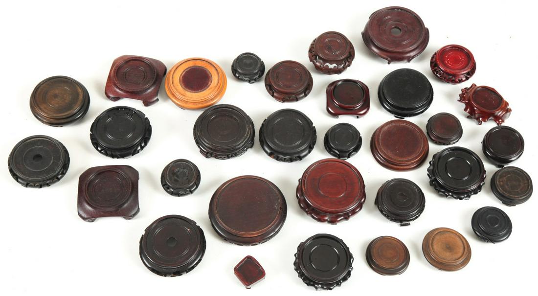 LARGE GROUPING OF SMALL CHINESE STANDS (1 of 6)