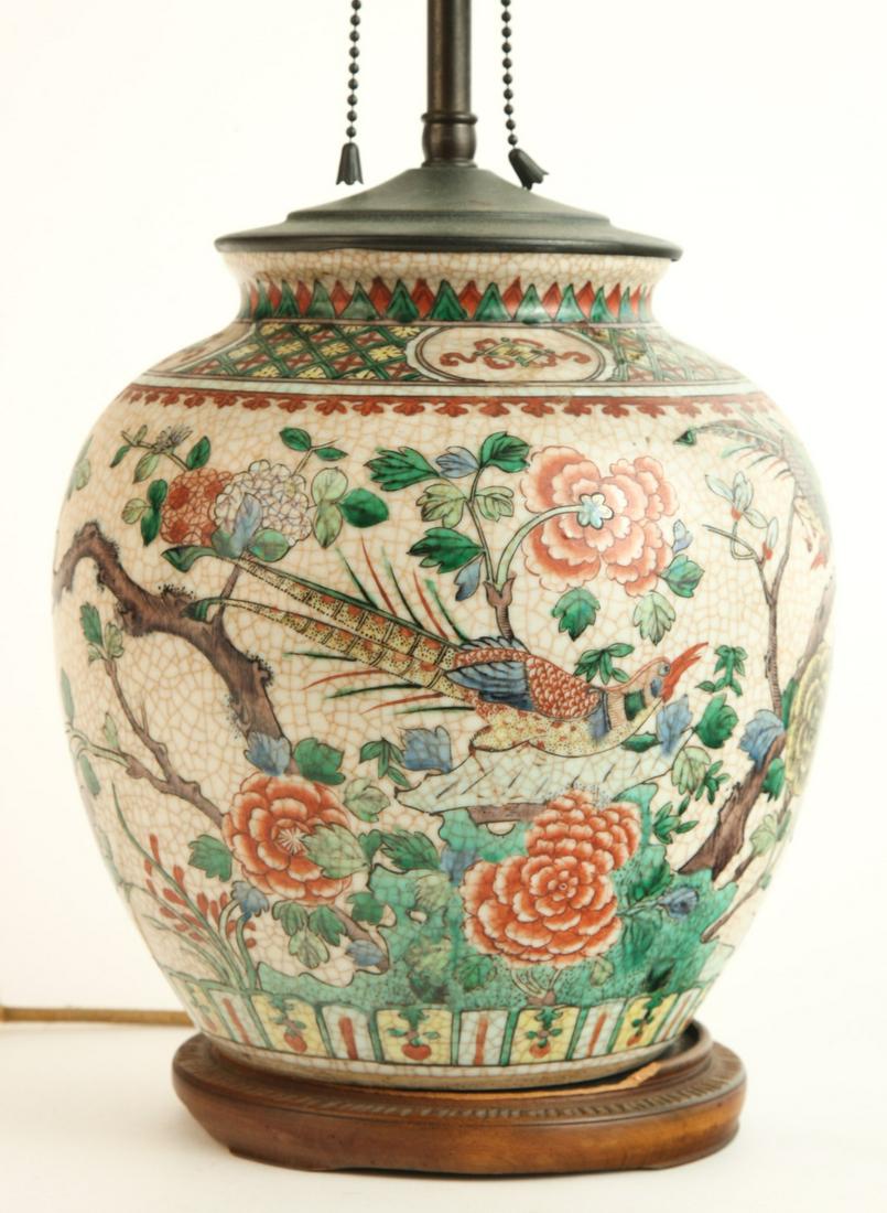 (20th c) CHINESE PORCELAIN TABLE LAMP (1 of 6)