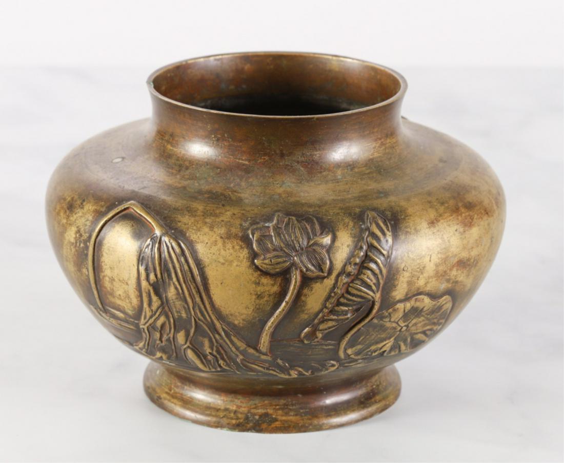 (19th c) BRONZE JAPANESE VASE with LILY PAD MOTIF (1 of 6)