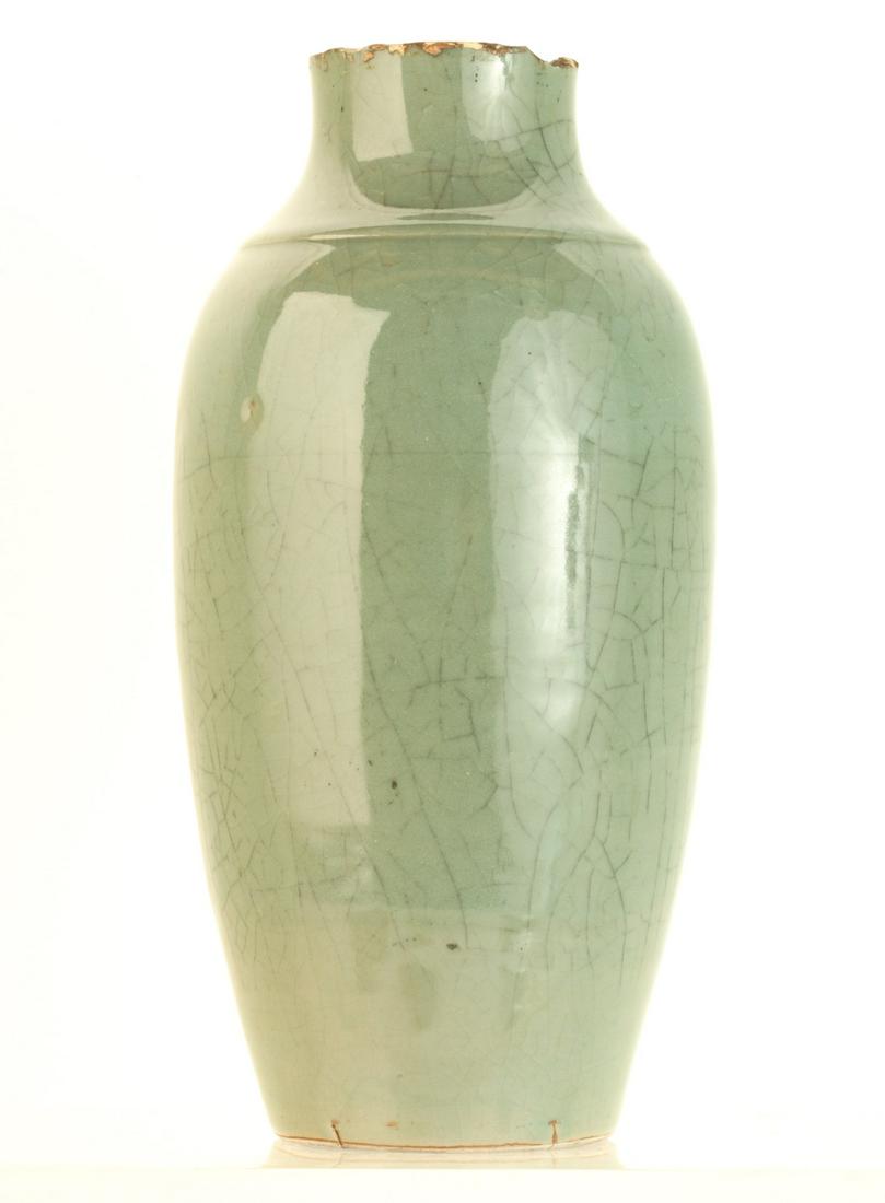 (19th c) ASIAN CELEDON VASE with CRACKLE GLAZE (1 of 10)