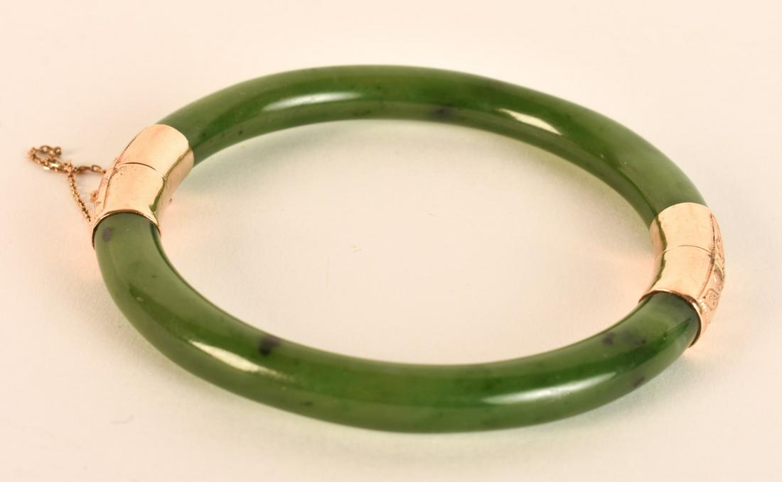 CHINESE 14k GOLD and SPINACH JADE BANGLE (1 of 8)