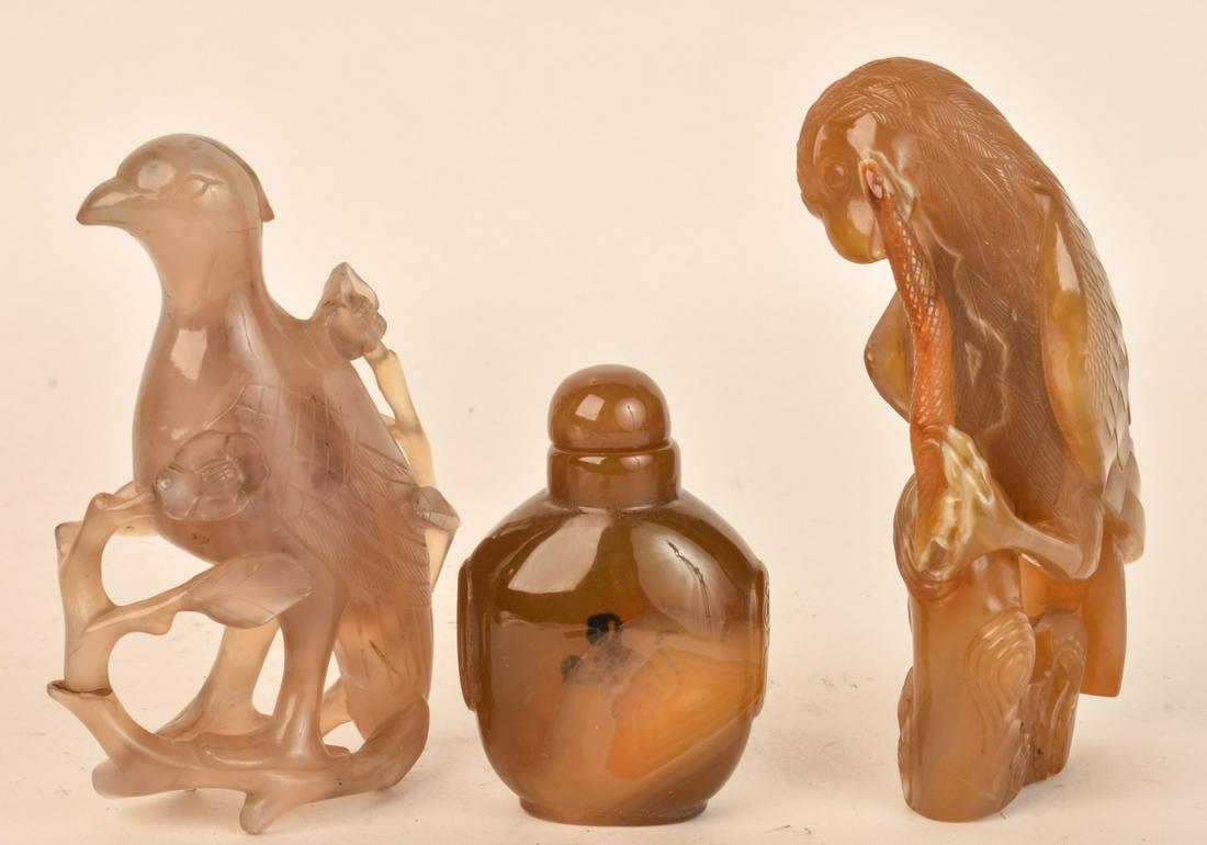 (2) CHINESE HARD STONE BIRDS & SNUFF BOTTLE (1 of 10)
