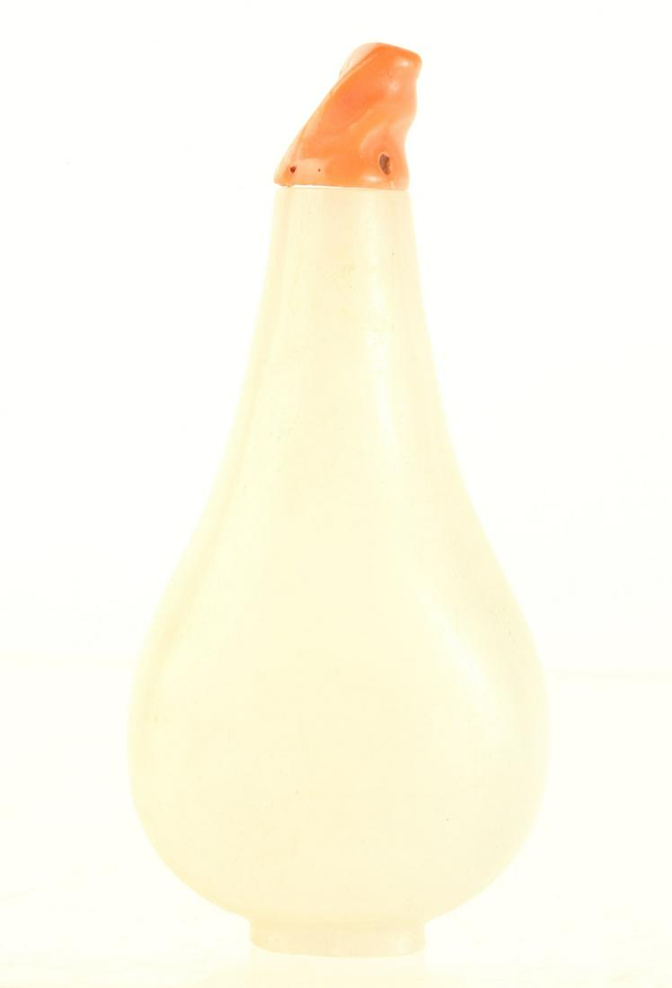 CHINESE PEAR-FORM WHITE JADE SNUFF BOTTLE (1 of 11)