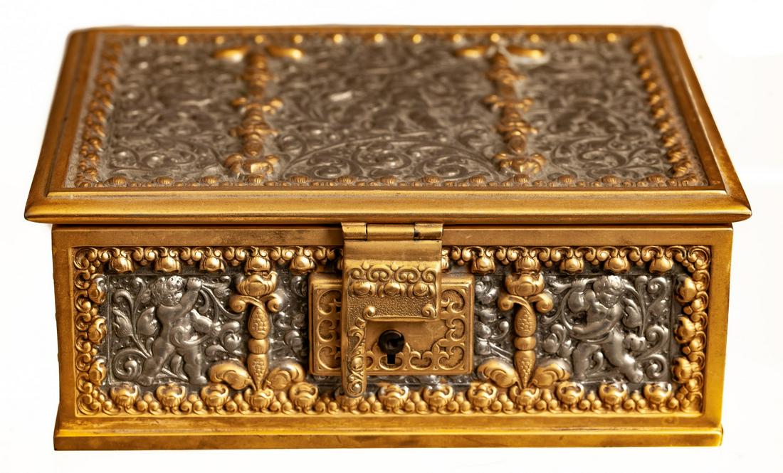 BRASS BOX DECORATED with CHERUBS (1 of 13)