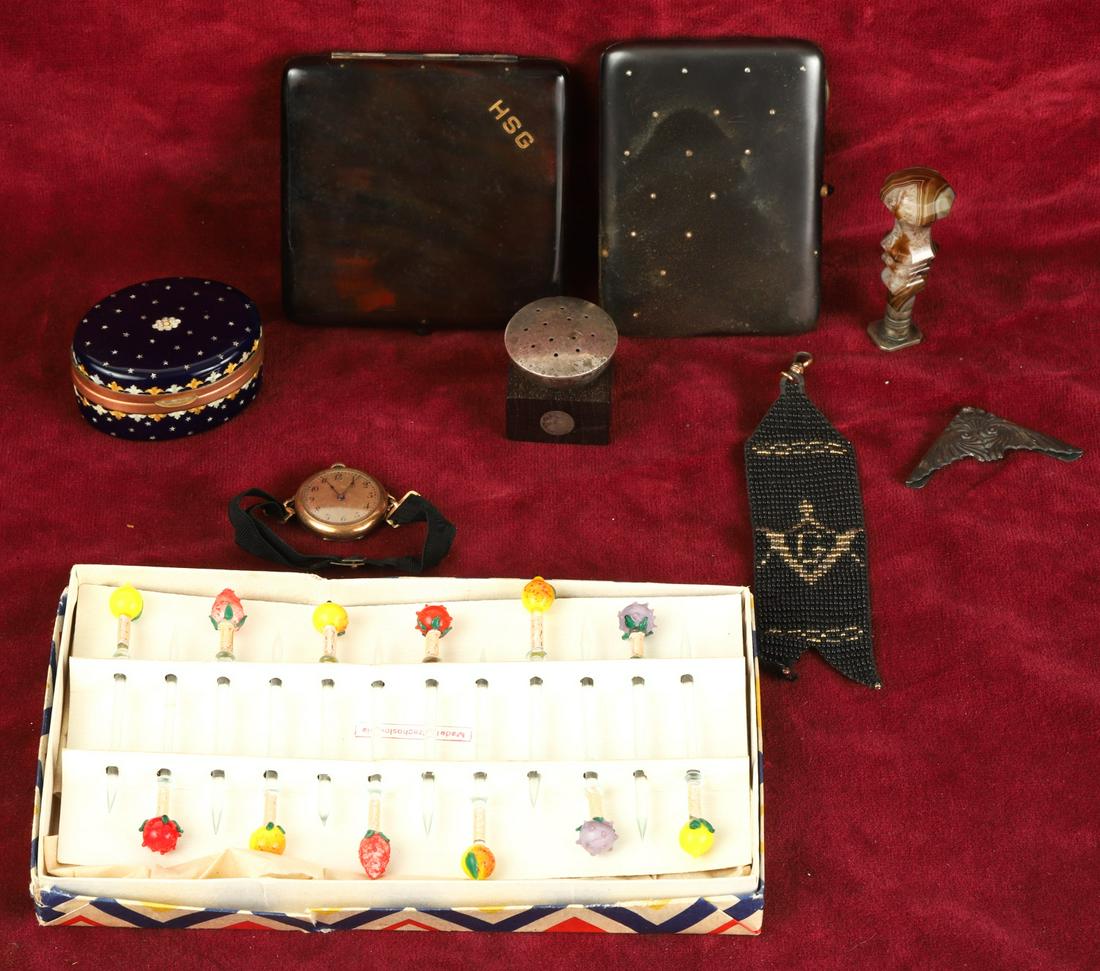 COLLECTION OF ODDSOMES (1 of 18)