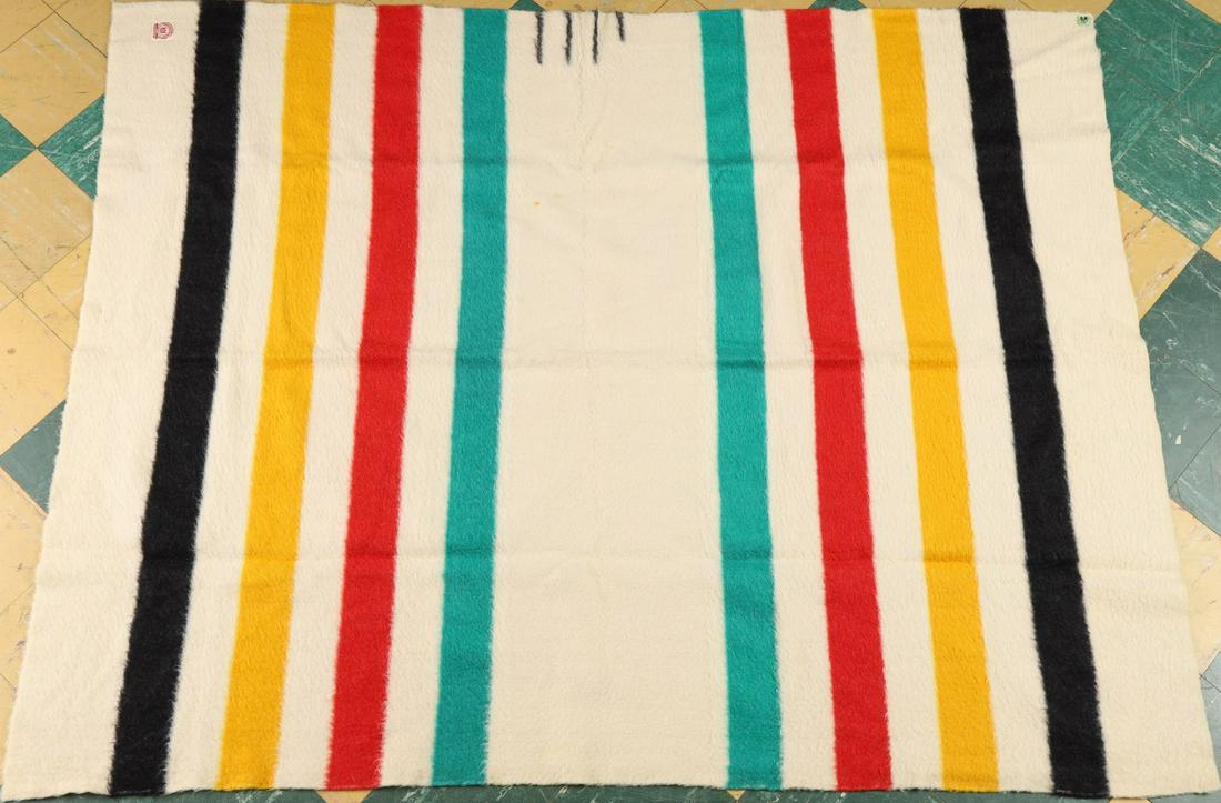 VTG. HUDSON'S BAY COMPANY (4) POINT WOOL BLANKET (1 of 10)