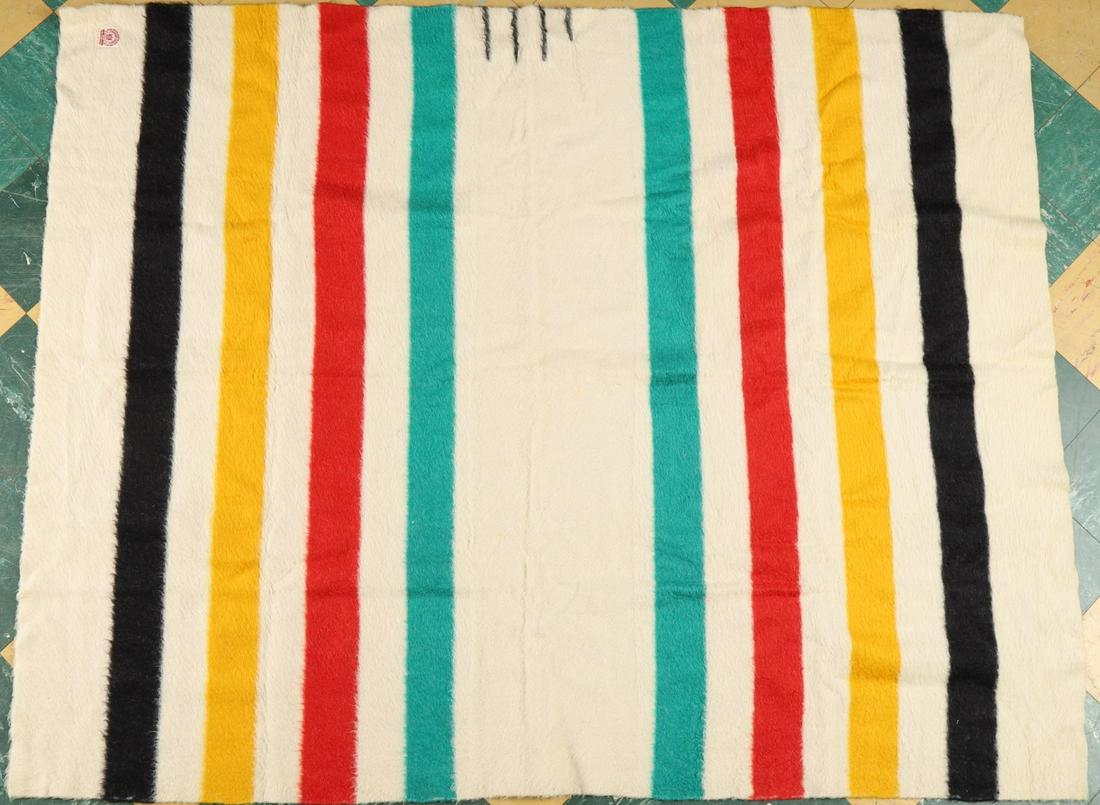 VTG. HUDSON'S BAY COMPANY (4) POINT WOOL BLANKET (1 of 8)