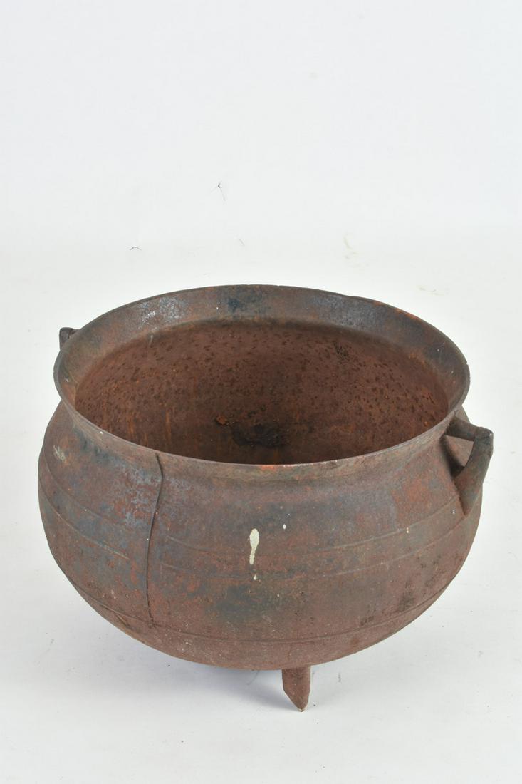 ANTIQUE CAST IRON FOOTED CAULDRON (1 of 13)