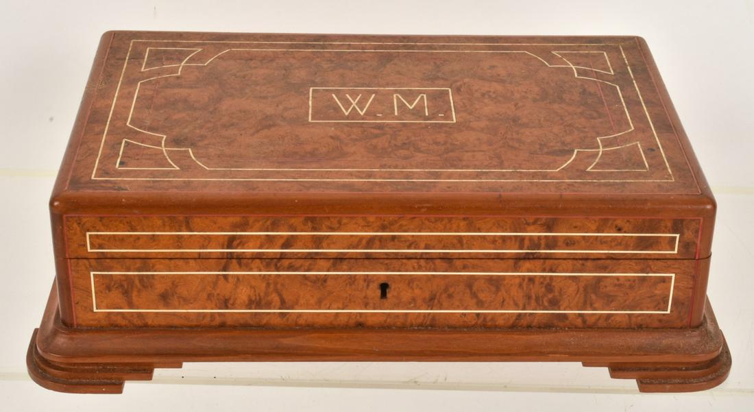 FINELY INLAID CUSTOM BURLWOOD CIGAR BOX (1 of 15)