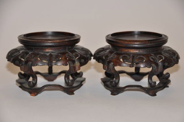 Pair of Chinese carved display stands: Pair of Chinese carved display stands. H: 2 1/2", made to fit 2" base