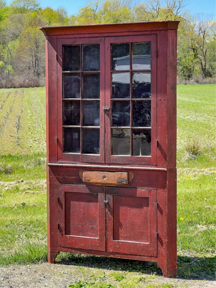 19th CENTURY COUNTRY CORNER CUPBOARD IN RED PAINT (1 of 13)