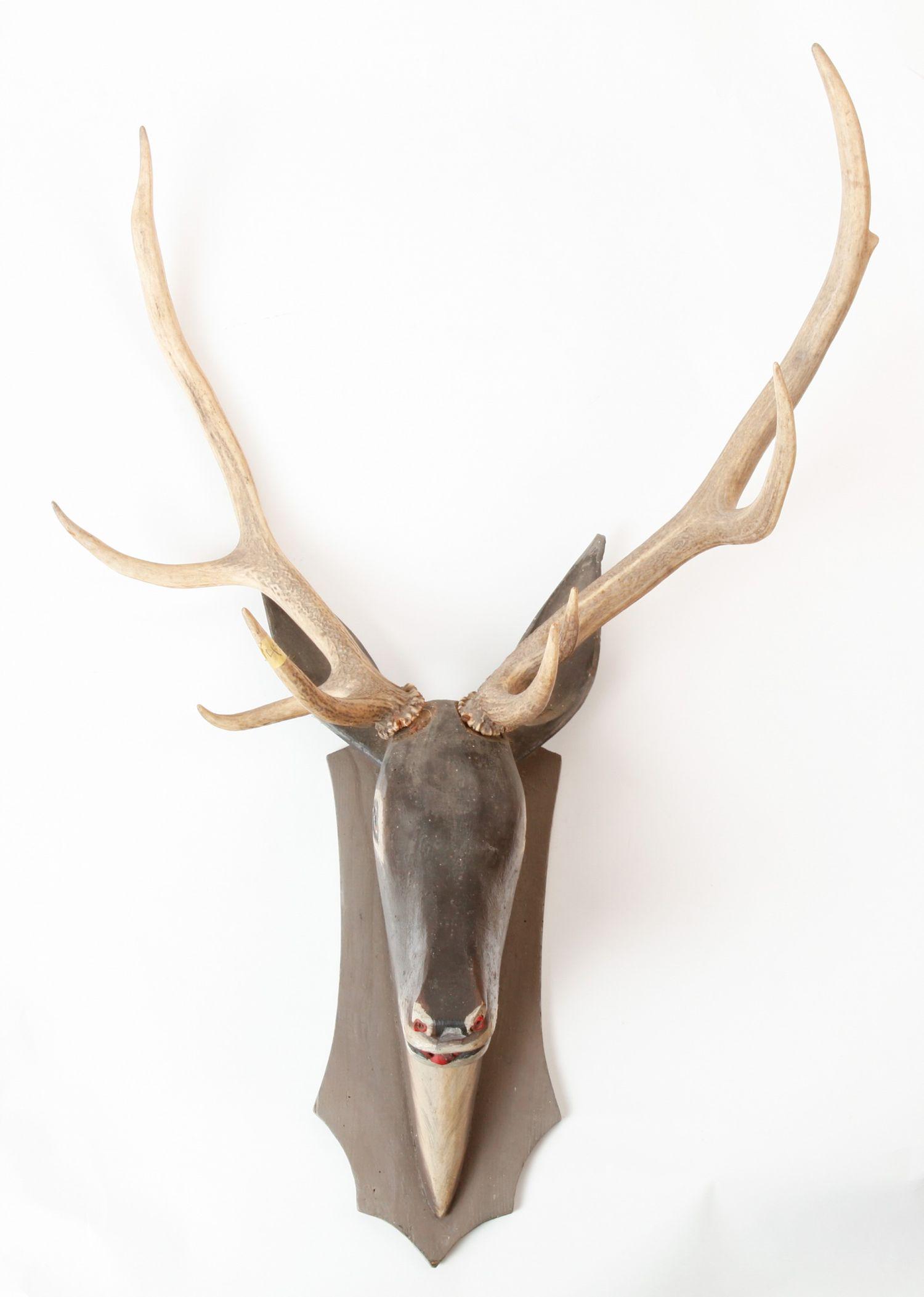 CARVED and PAINTED FOLK ART DEER TROPHY (1 of 9)