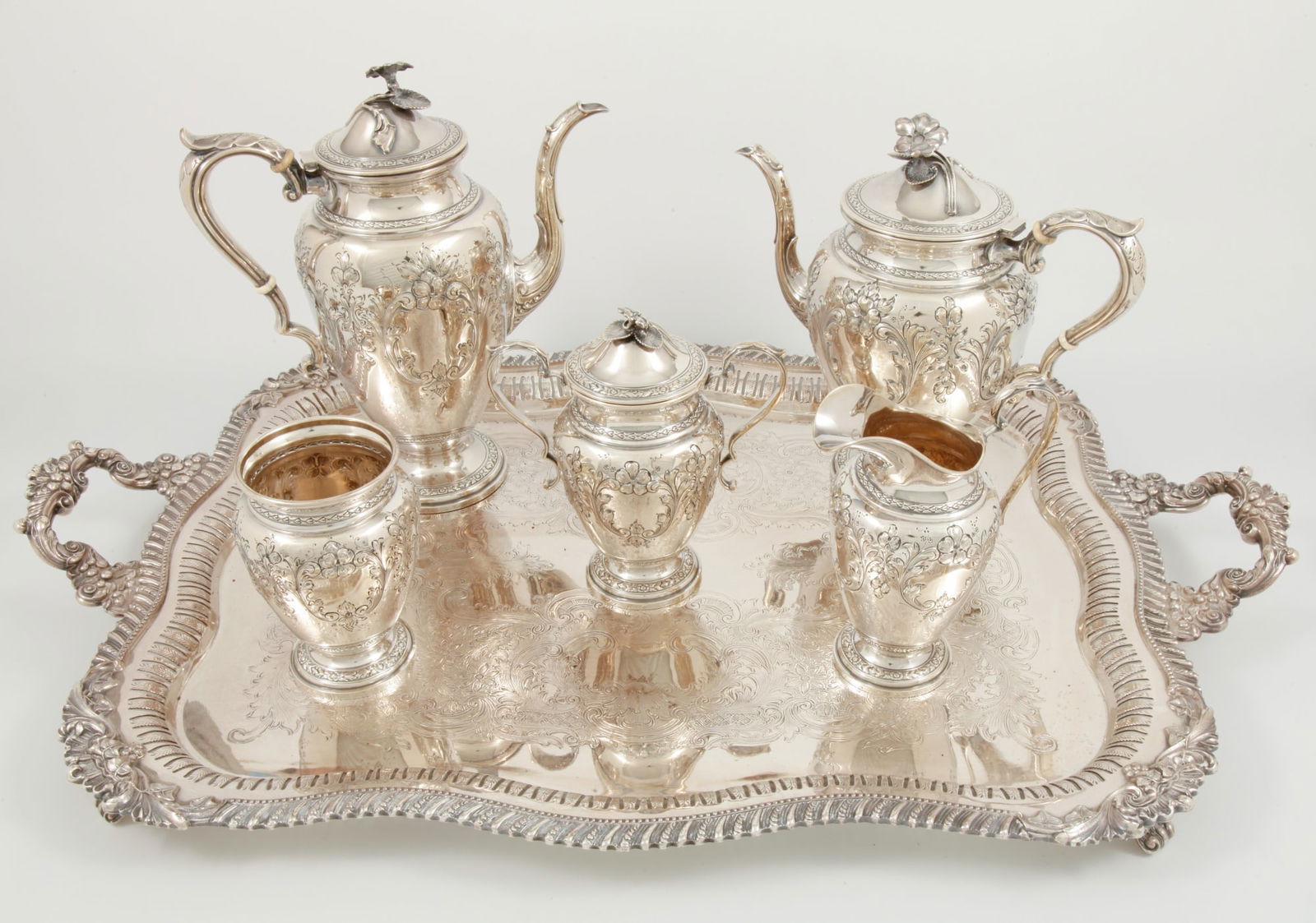 M. FRED HIRSCH CO STERLING SILVER TEA SET (1 of 17)