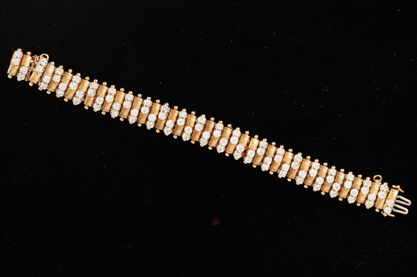 HAMMERMAN BROTHERS 18k GOLD & DIAMOND BRACELET (1 of 13)