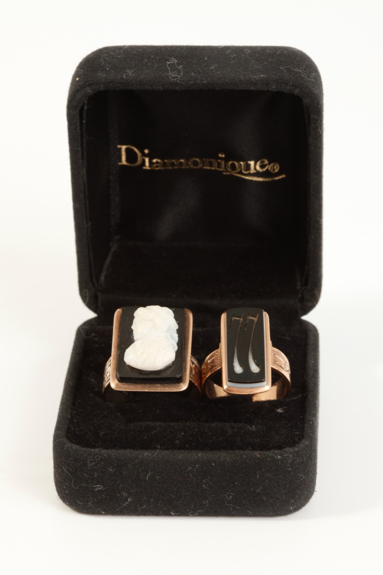 (2) VICTORIAN ROSE GOLD CAMEO / ENGRAVED RINGS (1 of 16)