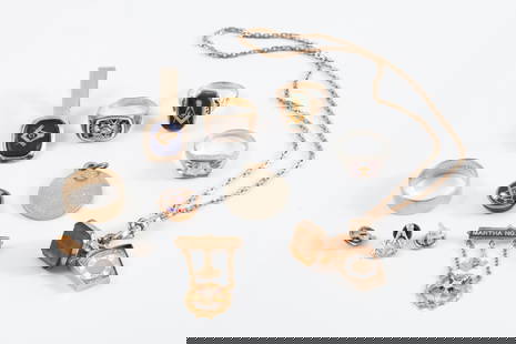 GROUPING OF MASONIC JEWELS and JEWELERY: Including: 14k Gold ring set with gemstone, 14k white gold ring set with crystal, 10k gold band, Unmarked Simmons fob chain with jewels, 10k gold Eastern Star pin and an unmarked ring set with a blood