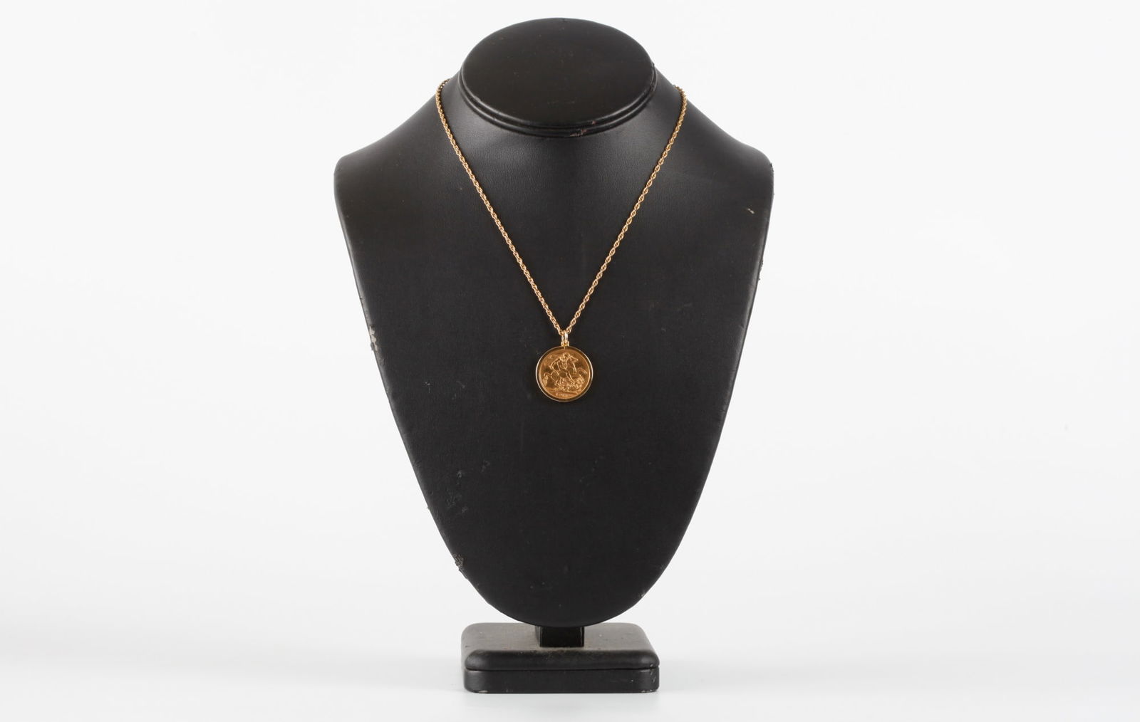 1911 GEORGE V GOLD SOVEREIGN PENDANT (1 of 8)