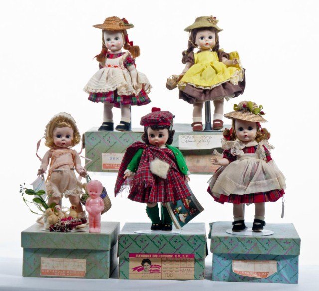 (5) Boxed Alexander Behind the Bush #069: - soil to doll - other Easter items in box -boxed McGuffy Anna - red plaid dress , straw hat - soil to doll & clothing - boxed Scottish #796 bent knees - light wear -boxed Alexander Kins - red plaid d