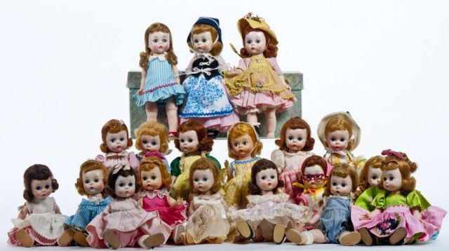 Lot of 19 Alexander Kins, as is: condition.